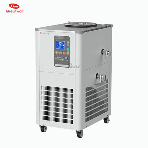 高精度低溫恒溫槽使用特點